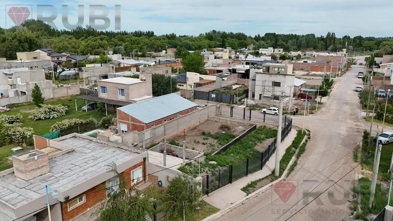 Terreno en Centenario 5
