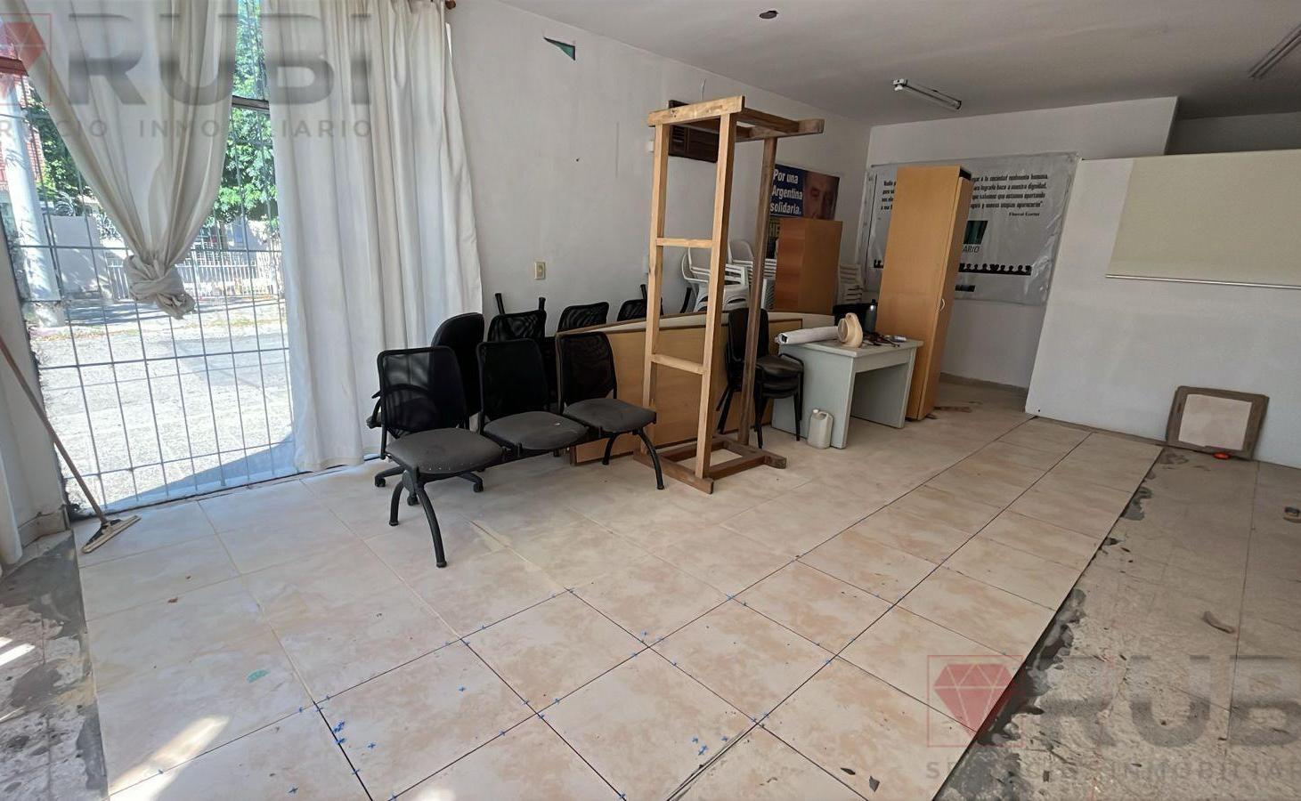 Foto de 4 LOCALES COMERCIALES EN VENTA EN NEUQUÉN CAPITAL, imagen 2