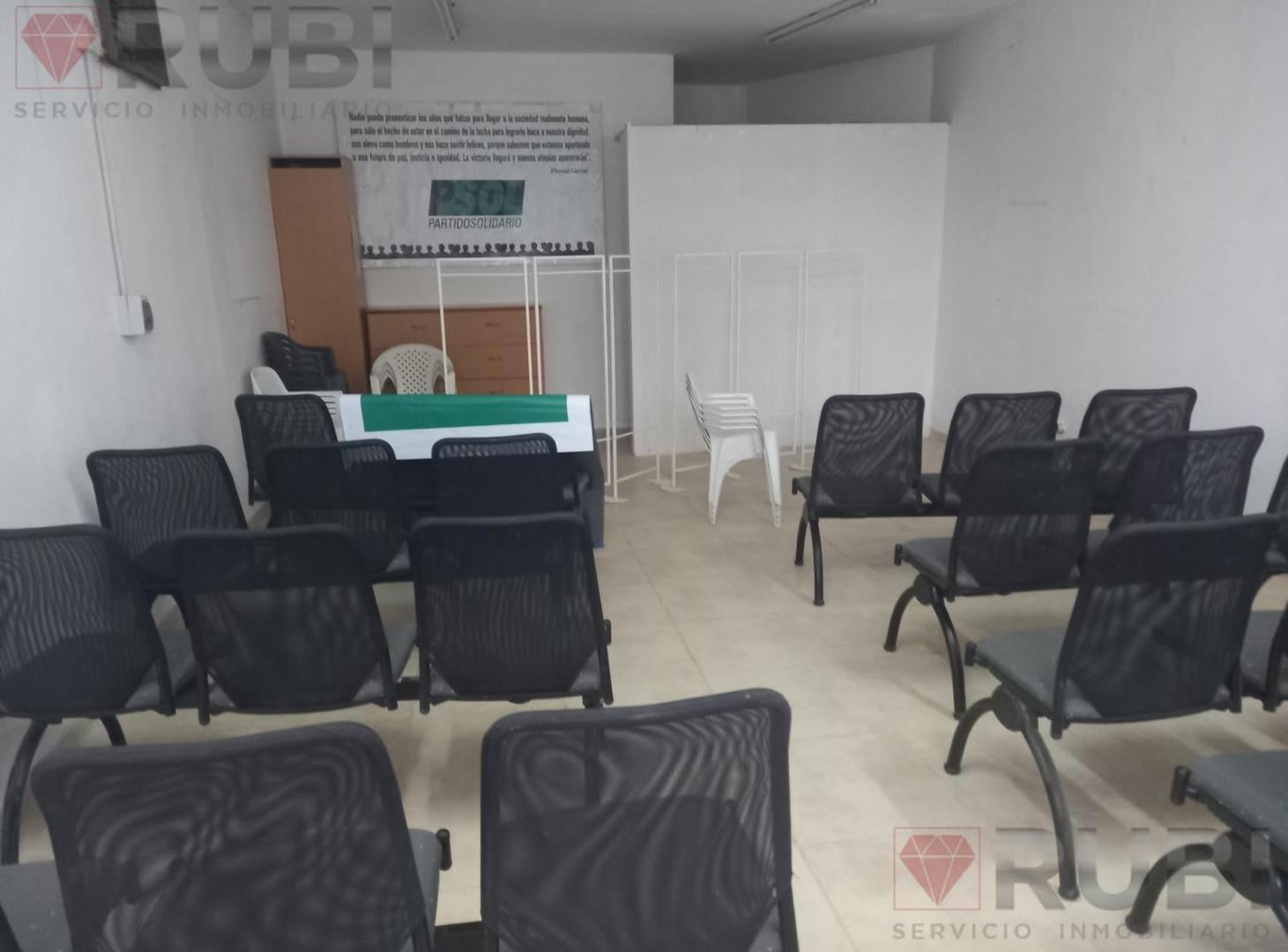 Foto de 4 LOCALES COMERCIALES EN VENTA EN NEUQUÉN CAPITAL, imagen 3