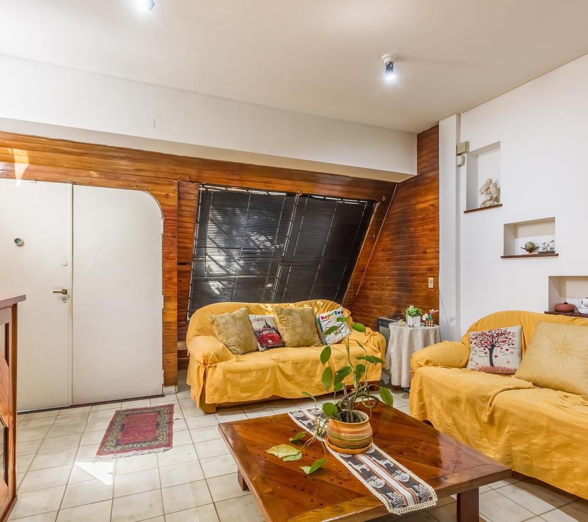 Venta Casa 6 Amb con Jardín Villa Luro 1