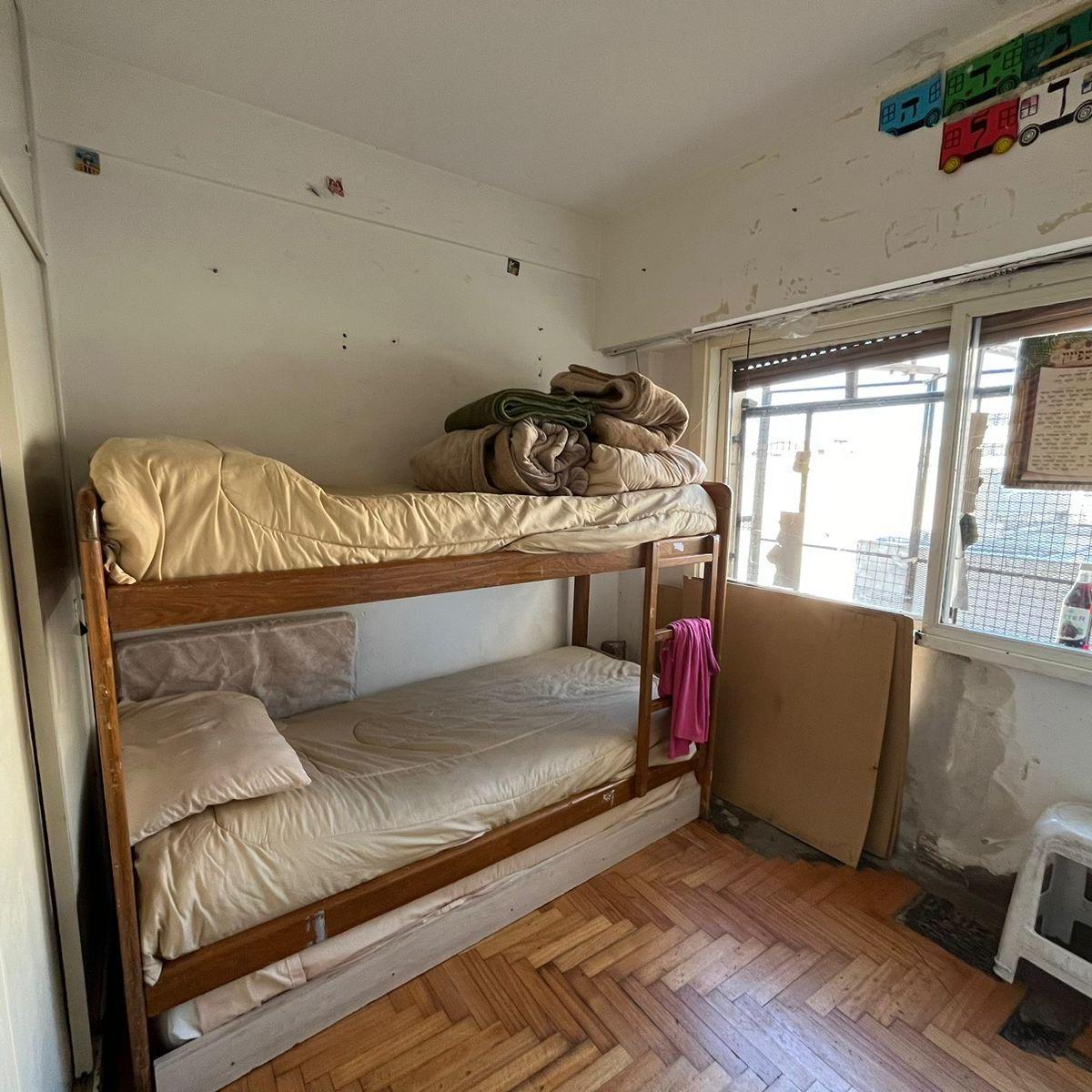 Venta de Departamento 3 Ambientes con Balcón en Floresta 3