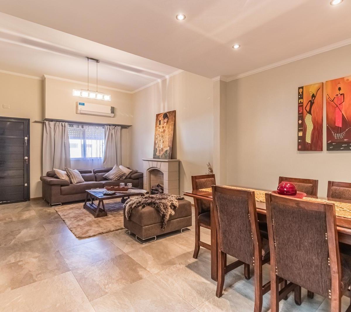 Venta de Casa 4 Ambientes en Mataderos | Apto Crédito 2