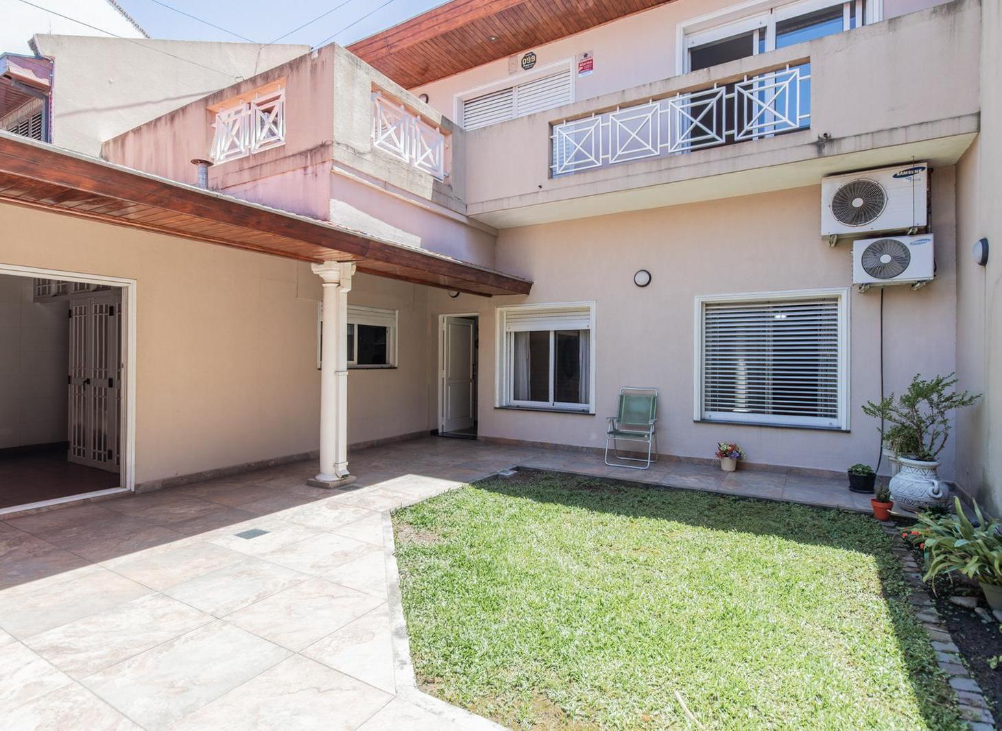 Venta Casa 5 ambientes en Villa Lugano