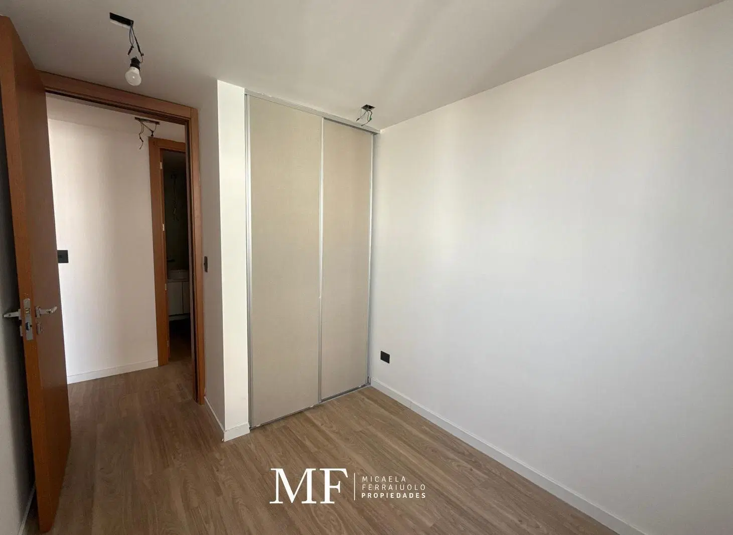 Venta Semipiso 4 ambientes con balcón aterrazado Liniers 4