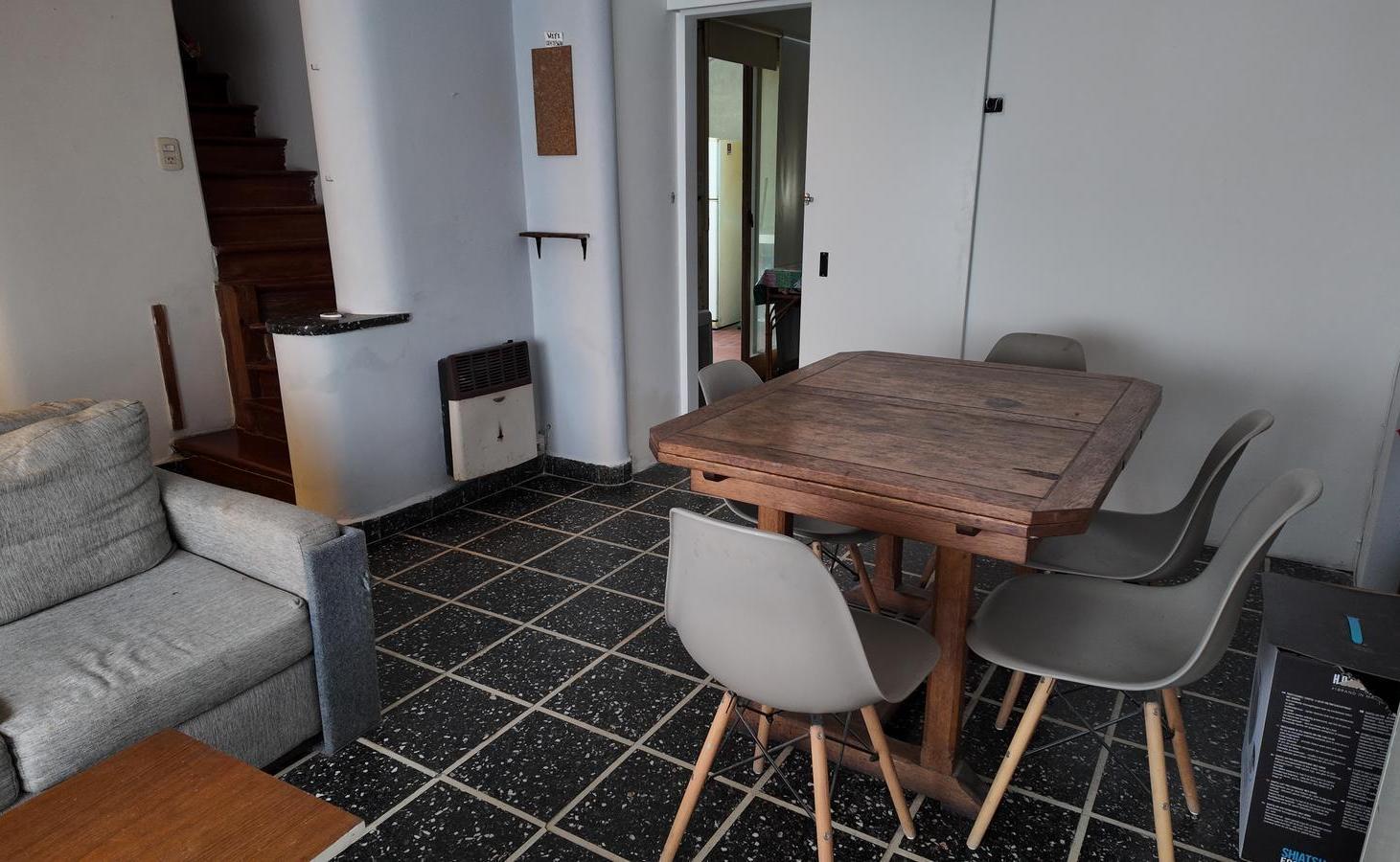 Foto de Venta Casa 4 ambientes en Liniers, imagen 3