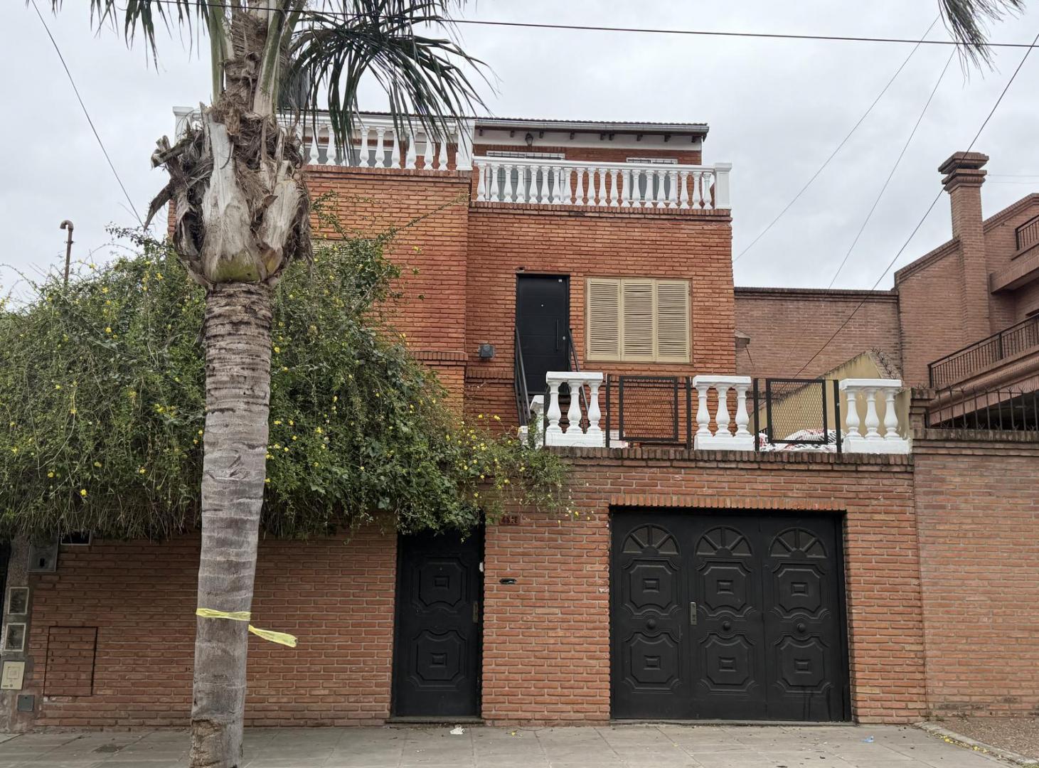 Foto de Venta Casa 6 amb con cochera Villa Lugano, imagen 3