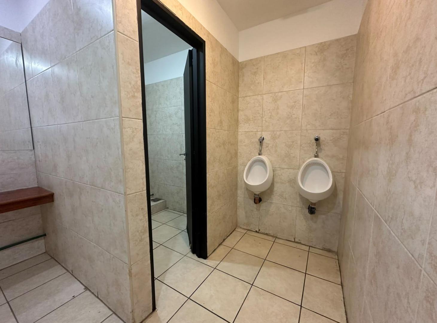 Foto de Local Comercial en Villa Luro, imagen 5