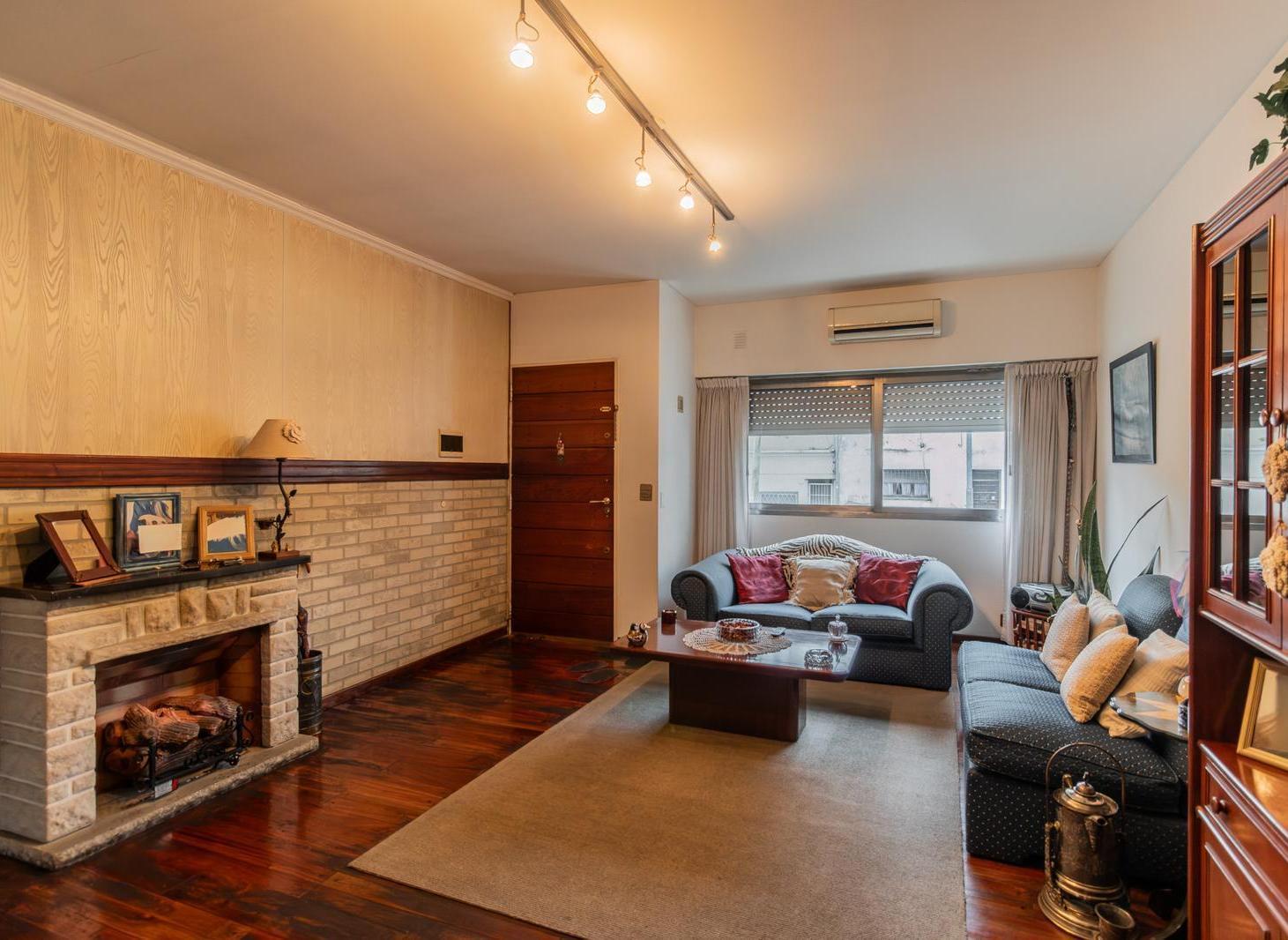 Foto de Ph Duplex de 5 ambientes con cochera Parque Avellaneda, imagen 4