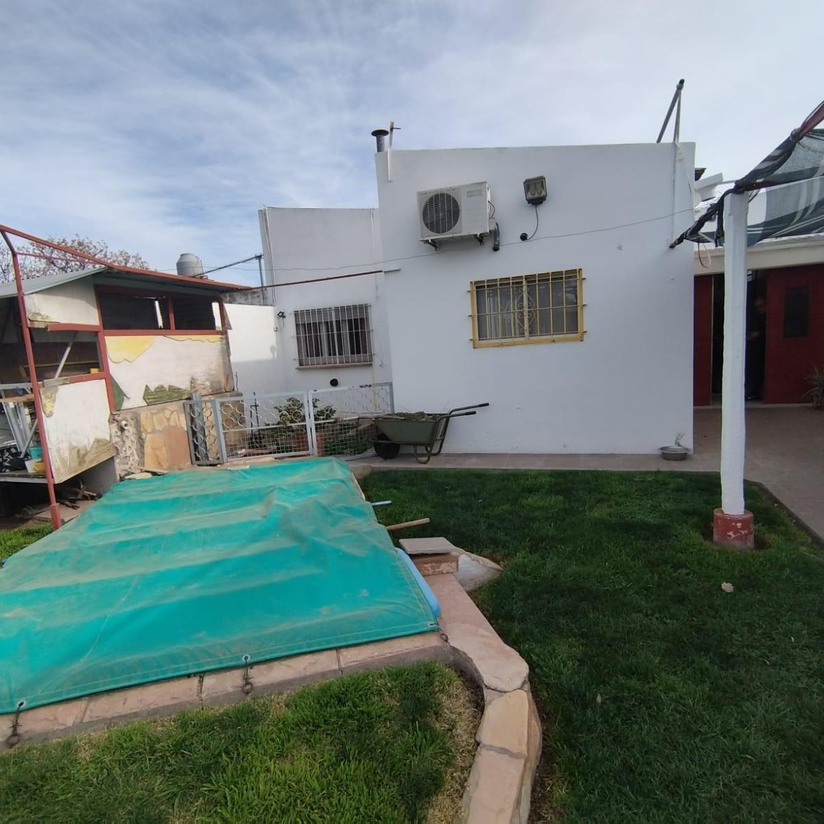 España 1460-Impecable casa en VENTA