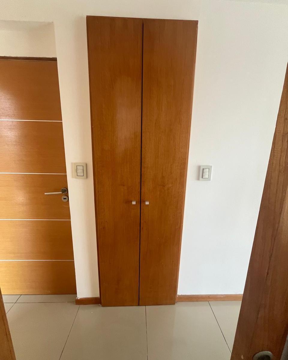 Semipiso en Venta Al Frente! - Guemes 828 4