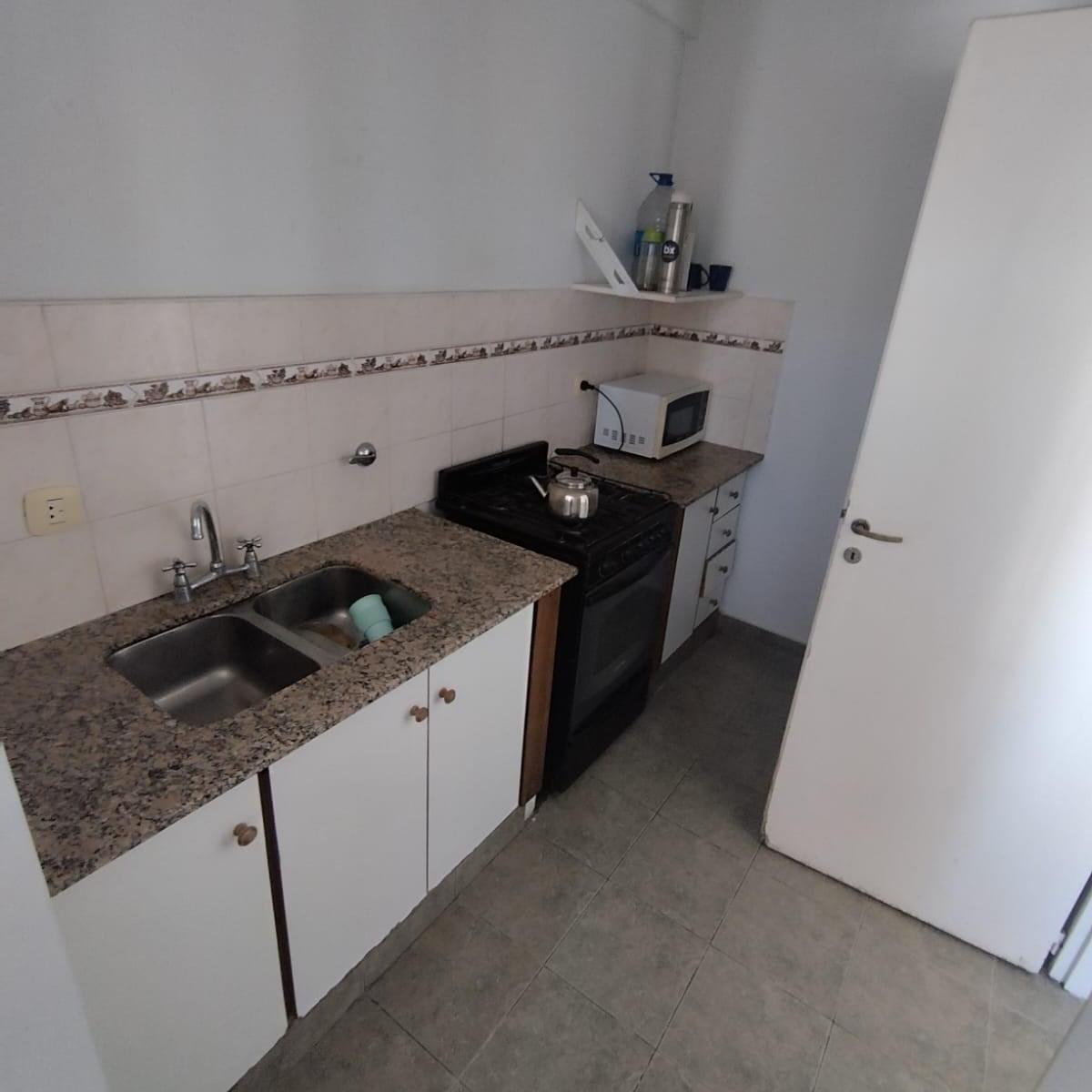 Departamento de 1 Dormitorio en Venta - Witcomb 134 2