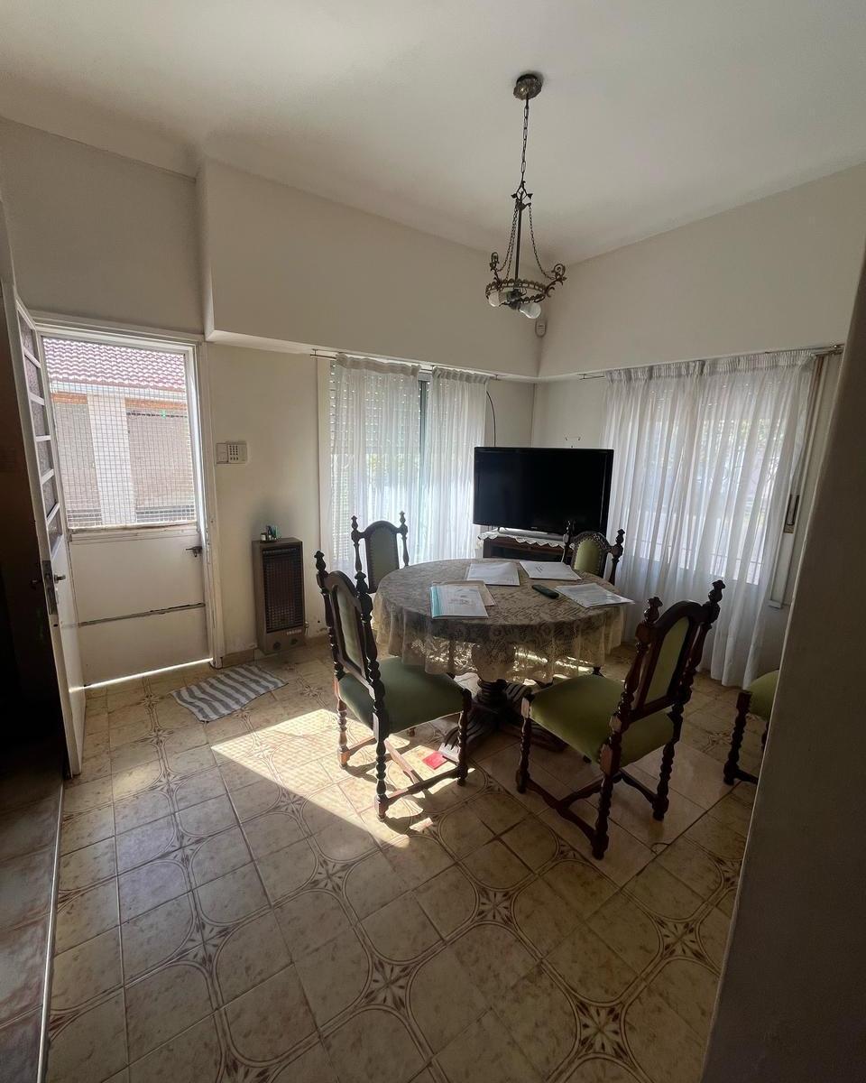 Casa en Venta - Brasil Esquina Viamonte - Barrio Pacifico 5