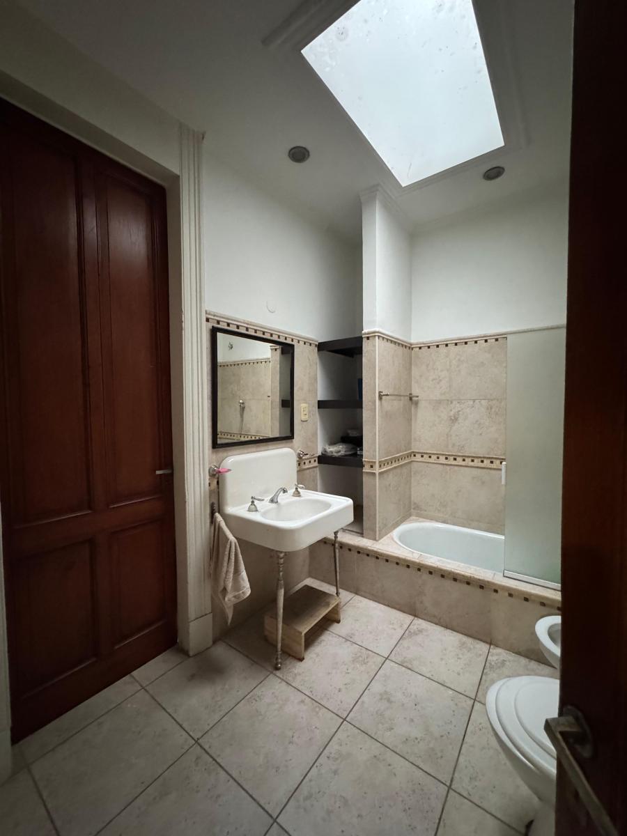 Saavedra 322 - Casa o Espacio Comercial 2