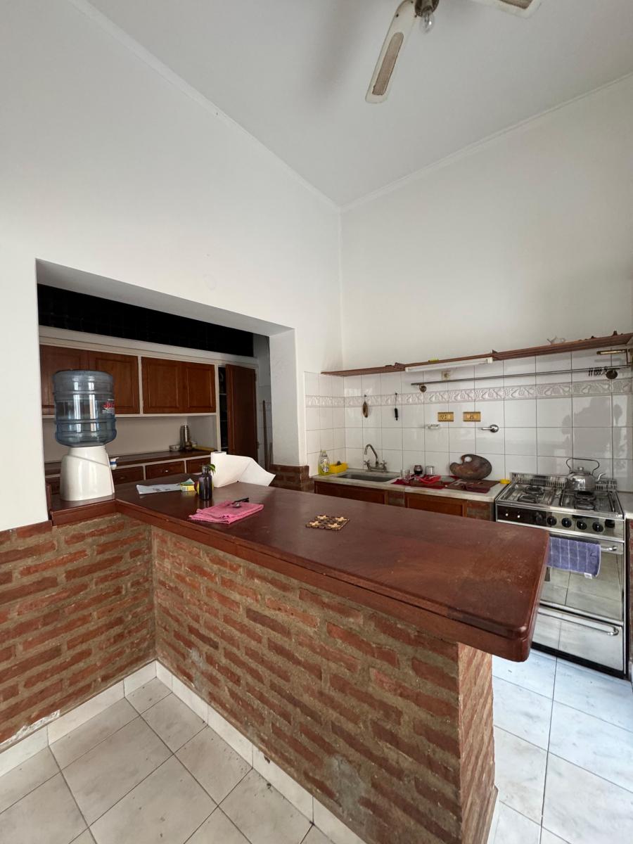 Saavedra 322 - Casa o Espacio Comercial 4