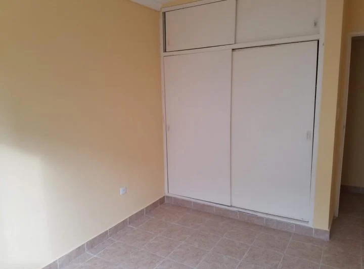 Departamento de 2 dormitorios en VENTA-Witcomb 134 esquina Sarmiento 5