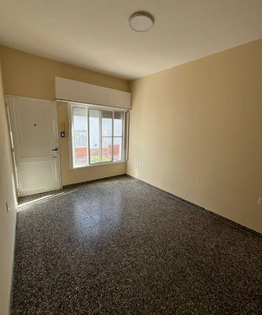 Departamento en Alquiler en Estomba 1200, Bahía Blanca, Bs. As. 2