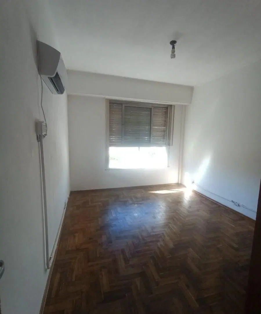 Departamento en VENTA-Estomba 516 5