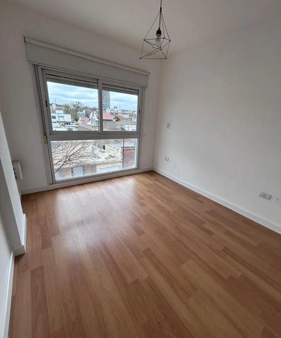 Departamento en VENTA-Zona paseo de las esculturas-San Salvador 256 7
