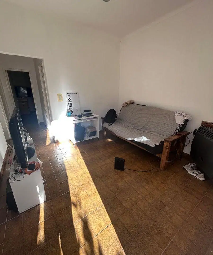 Propiedad en VENTA-Caronti 413 2