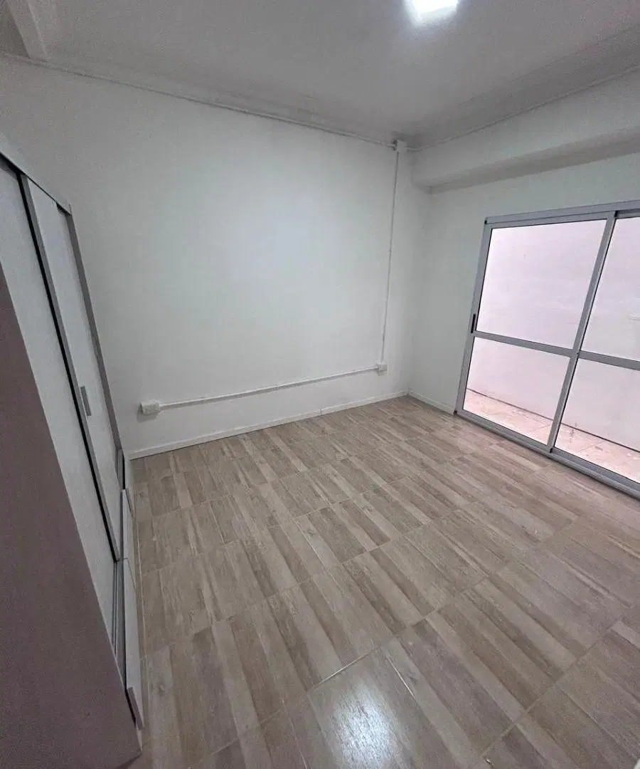 Departamento en ALQUILER-Casanova 921 8