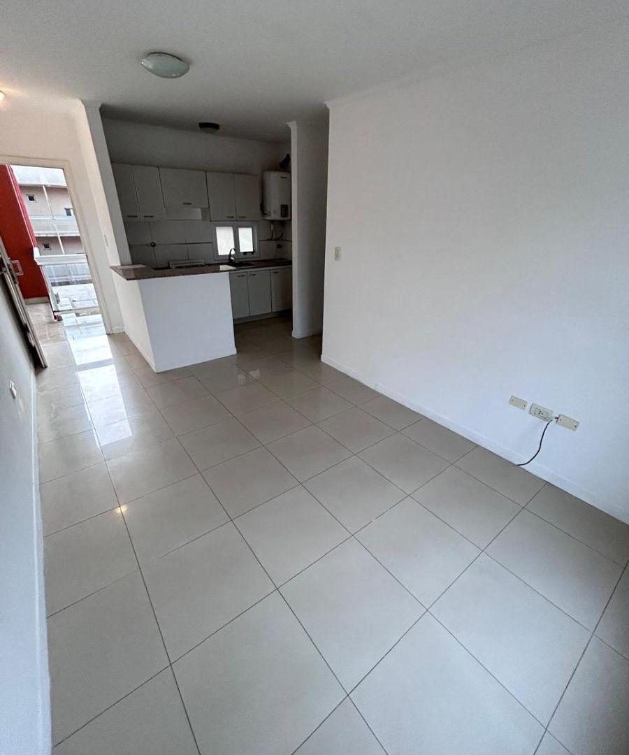 Foto de Departamento en ALQUILER-Barrio Universitario, imagen 2
