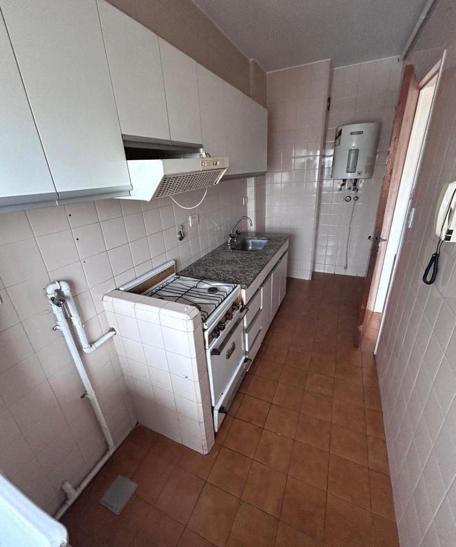 Foto de Departamento en ALQUILER-Caronti 348, imagen 1