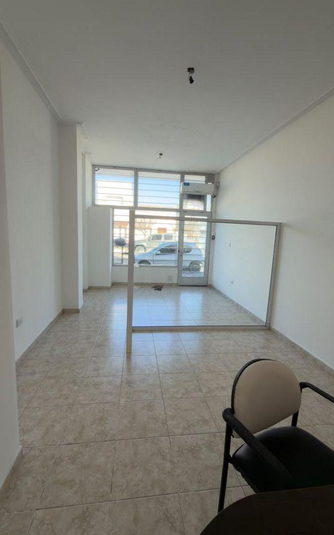 Foto de Local - oficina en venta en Viamonte 1233, imagen 3