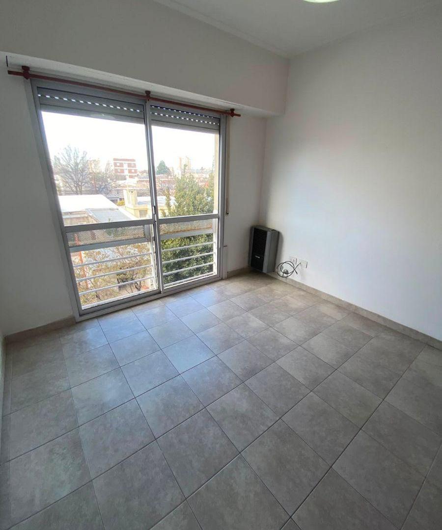 Departamento en alquiler en Terrada 830