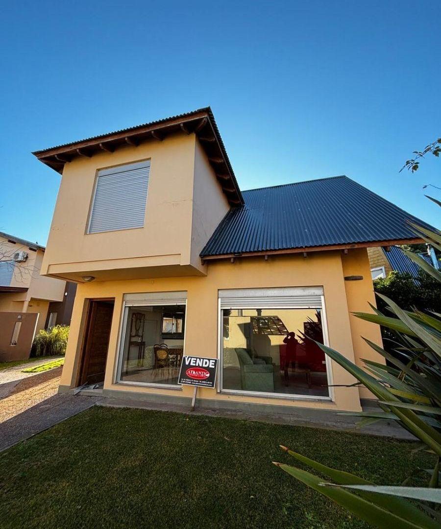 Foto de Duplex en venta en Monte Del Este, imagen 1