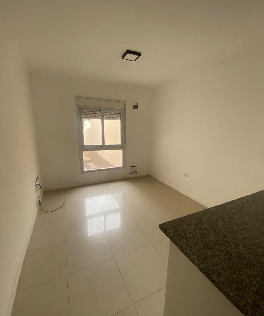Foto de Departamento de 1 dormitorio en alquiler en Vieytes al 600, imagen 2