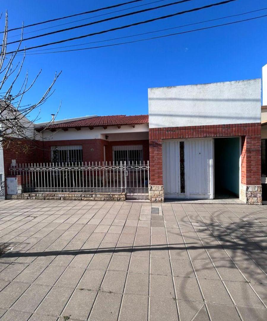 Casa en venta en Guemes 1575