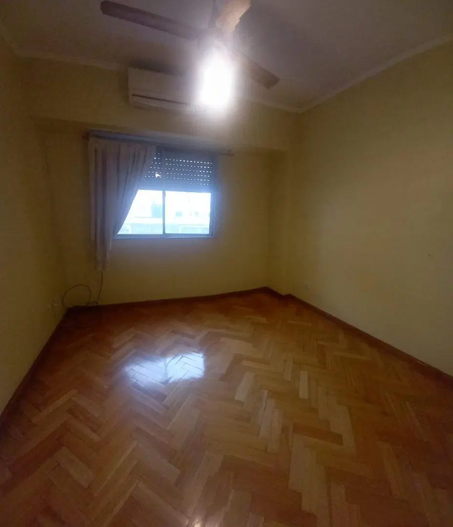 venta departamento 4 ambientes balcon Wilde torre prefectura 4