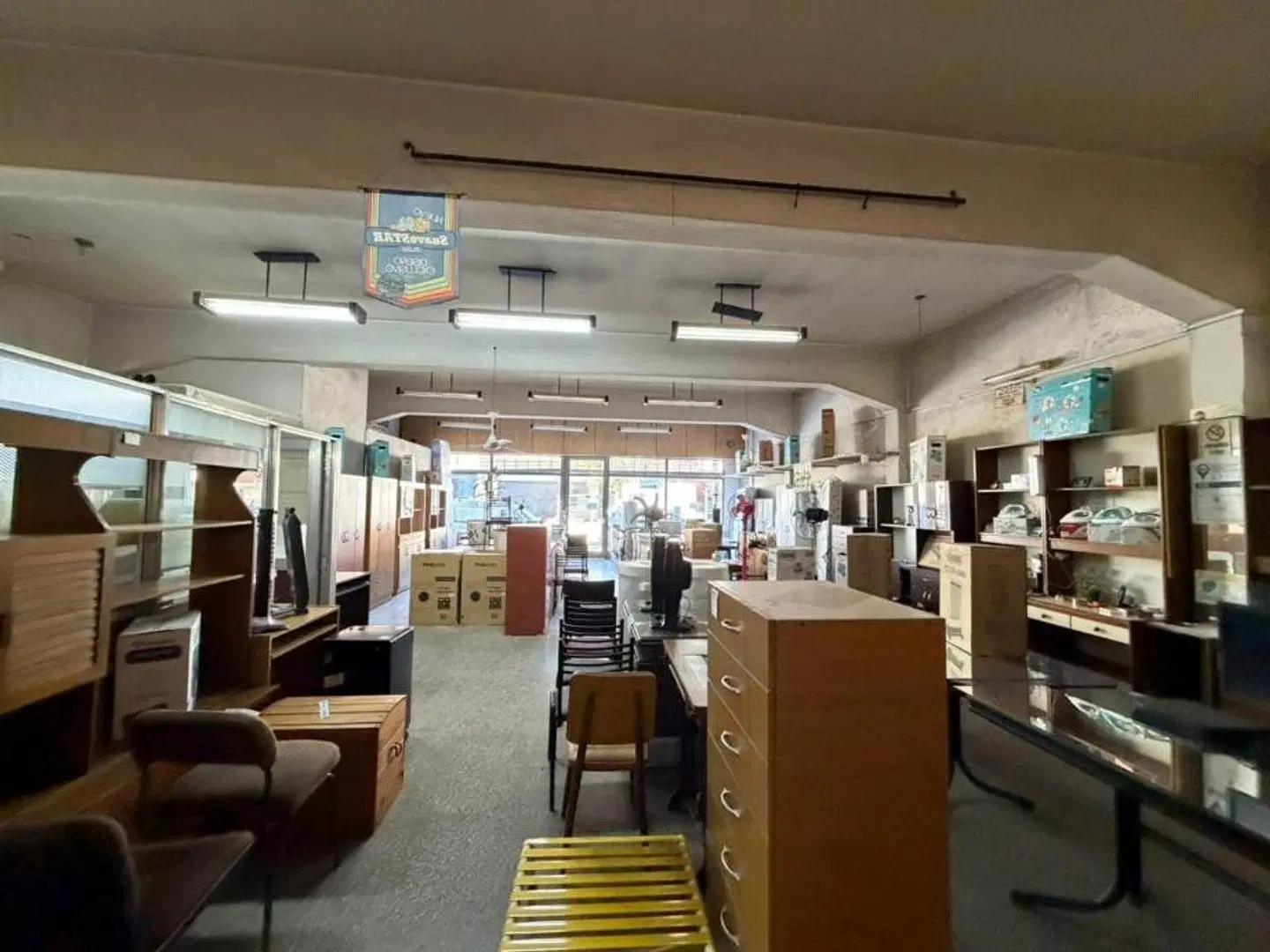 Alquiler de importante local comercial de 500 m² en wilde 3