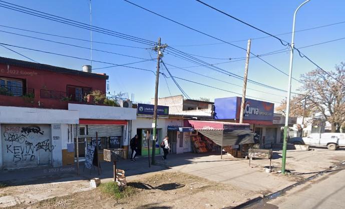 Foto de venta importante inmueble comercial, imagen 2