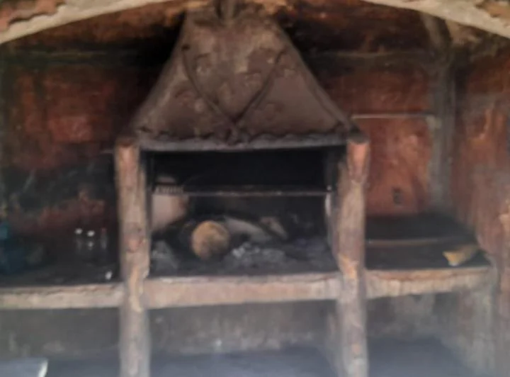 alquiler de Casa céntrica en MONTE GRANDE, con gran parque  5