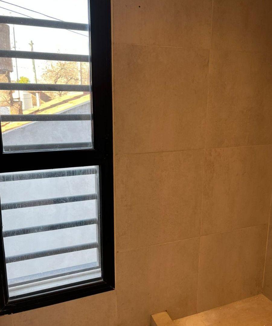 Foto de DEPARTAMENTO EN ALQUILER SEMINUEVO EN EL CENTRO DE MONTE GRANDE, imagen 4