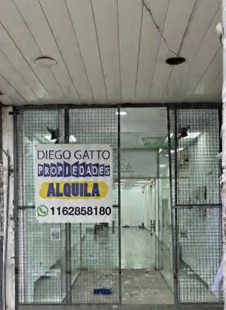 LOCAL EN AVENIDA ALEM DE MONTE GRANDE 1