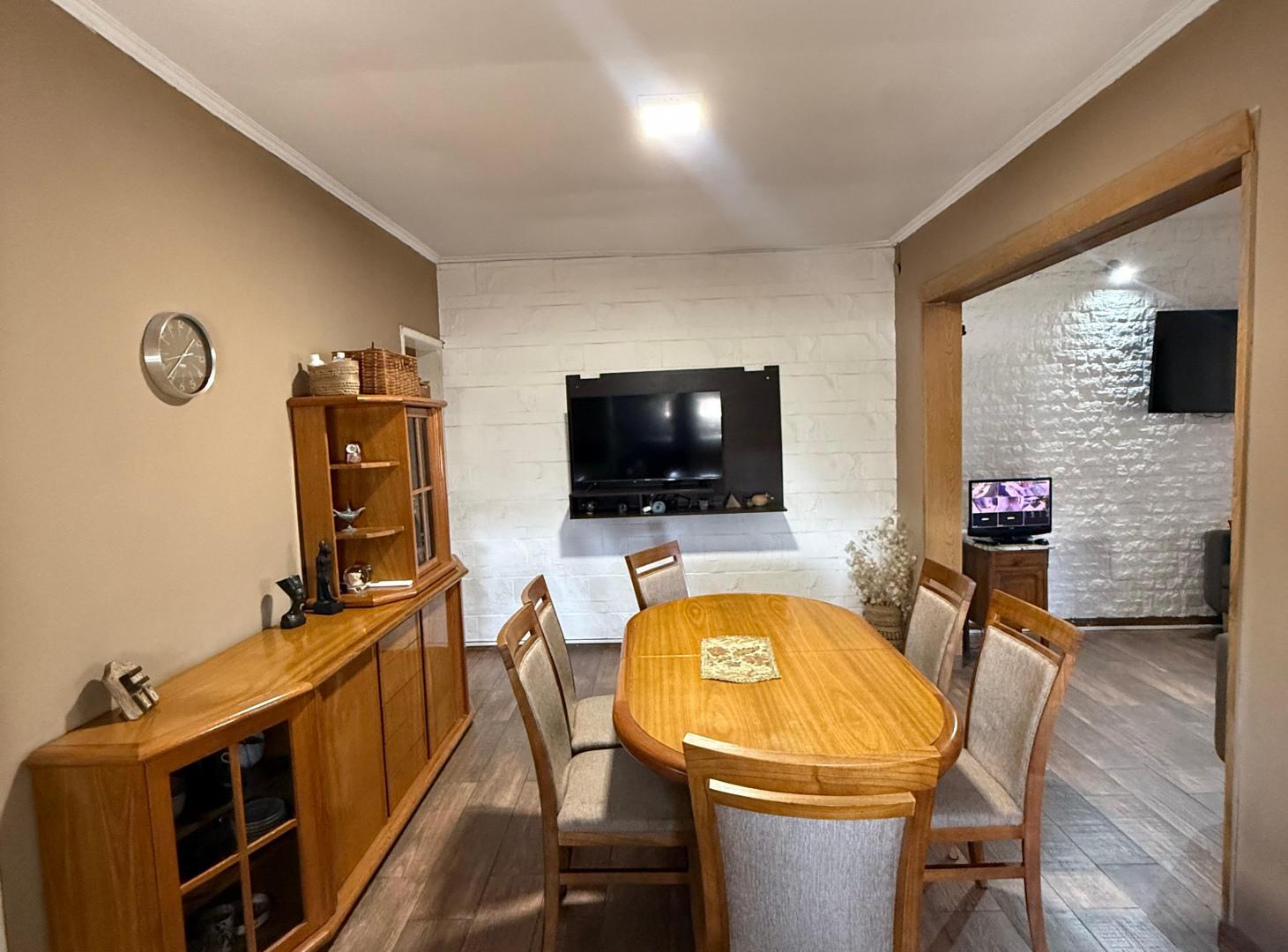 Foto de CASA + DEPARTAMENTO. IDEAL DOS FAMILIAS. FONDO, QUINCHO, COCHERA., imagen 5