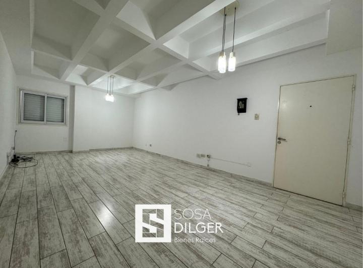 Departamento en Edificio "Los Viajantes" - Remodelado 2