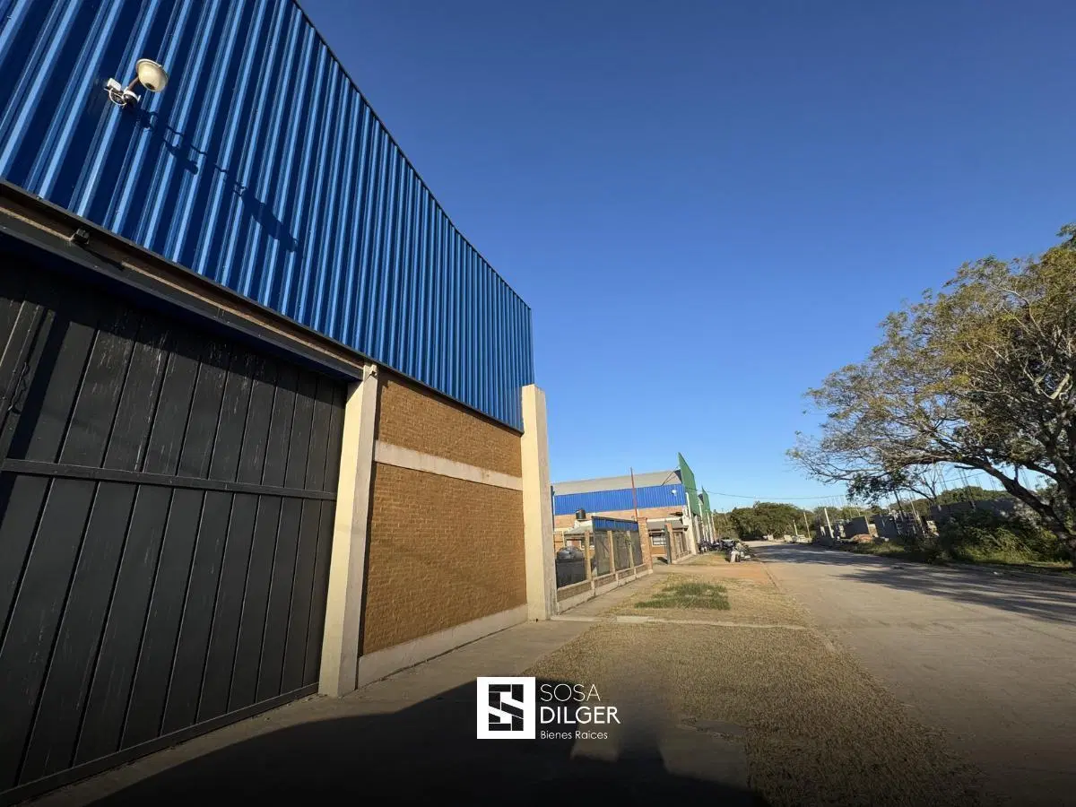 Terreno comercial 1500M2 - Colectora R16 2