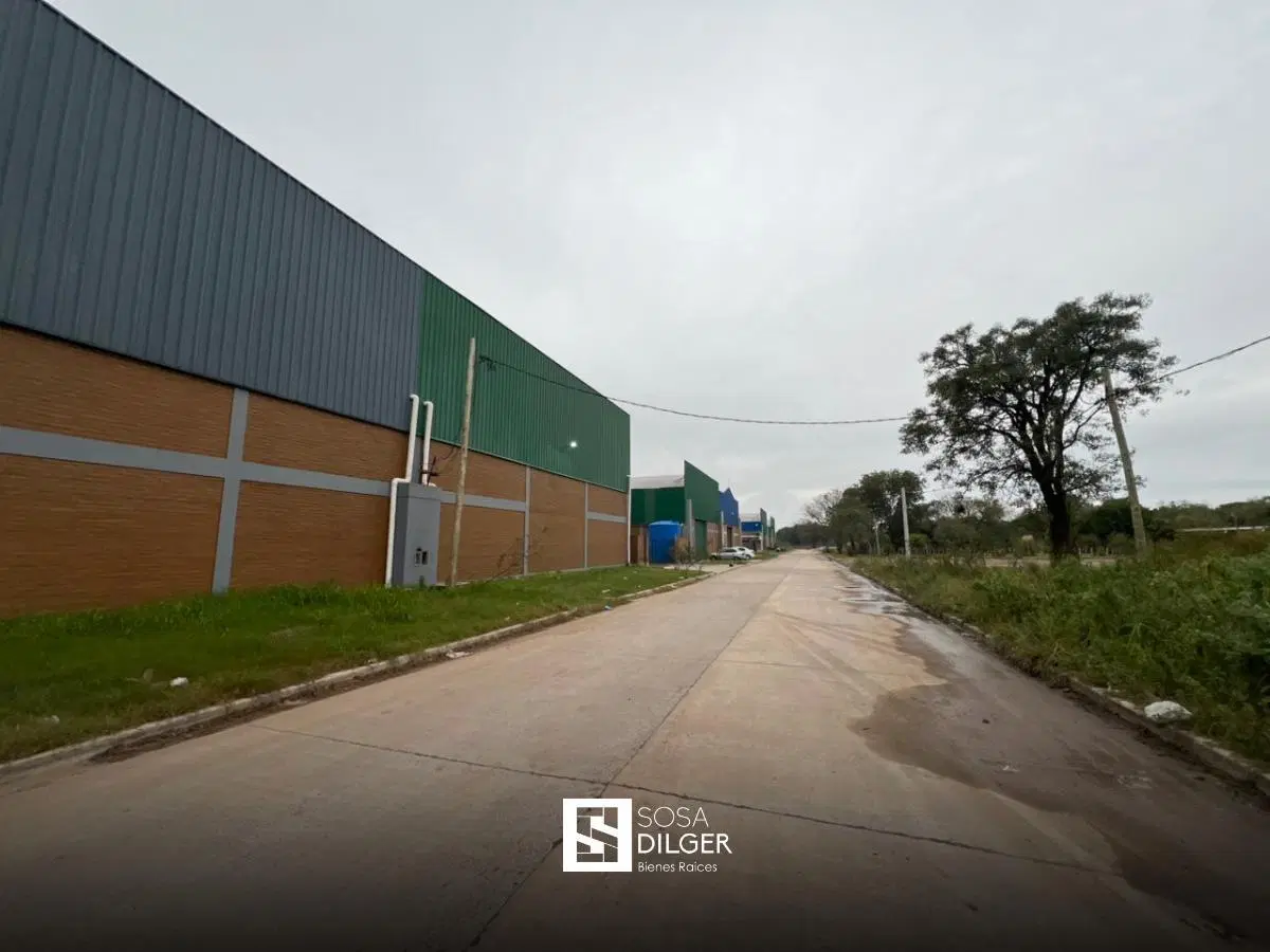 Terreno comercial 1500M2 - Colectora R16 3