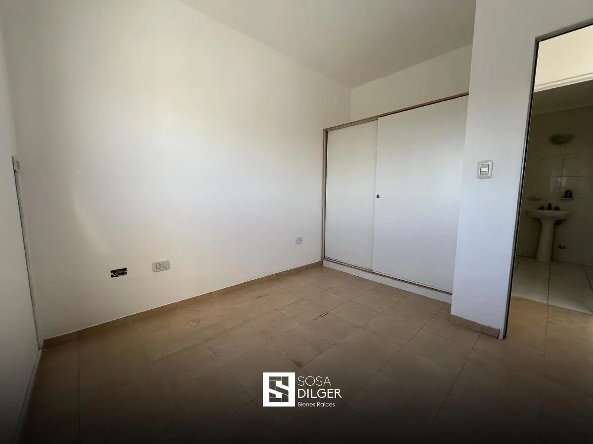 Departamento 1 dormitorio con cochera - Microcentro 8