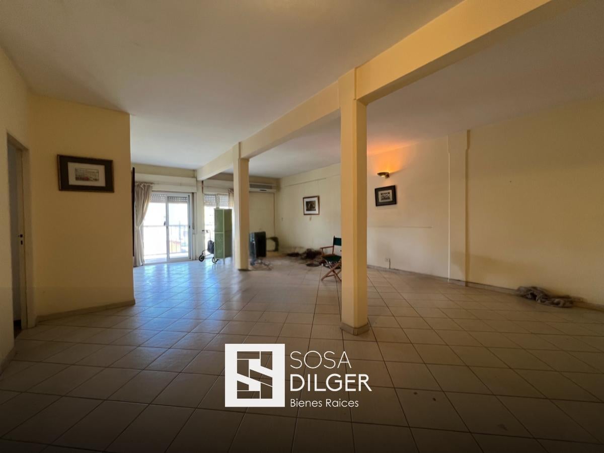Foto de Departamento 128m2 - Avenida Sarmiento al 100, Rcia Chaco, imagen 5