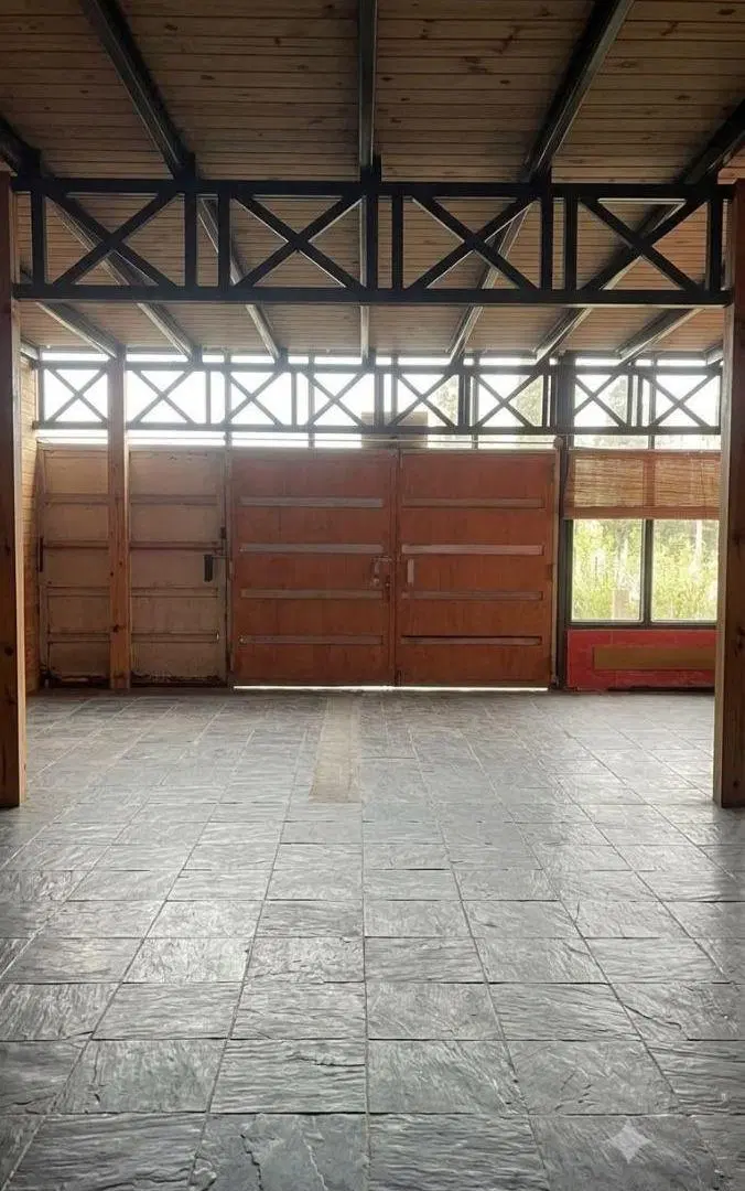 Galpón en venta de 160m2 ubicado en Centro 8