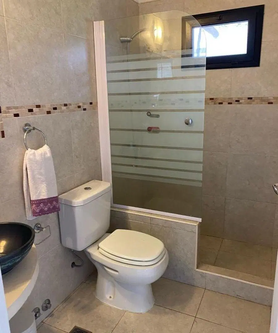 Elegante Casa  Estilo Campo En Venta  Vista A Cancha De Polo 3