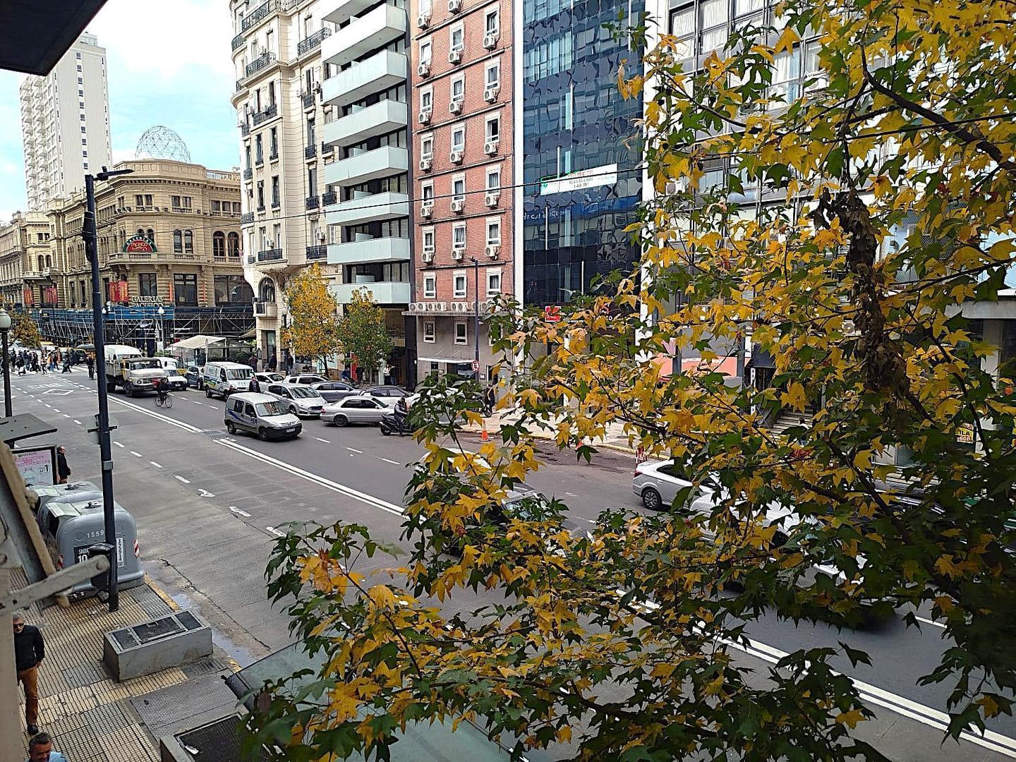 Foto de Amplio Monoamb 57 m² al Frente | Microcentro, imagen 2