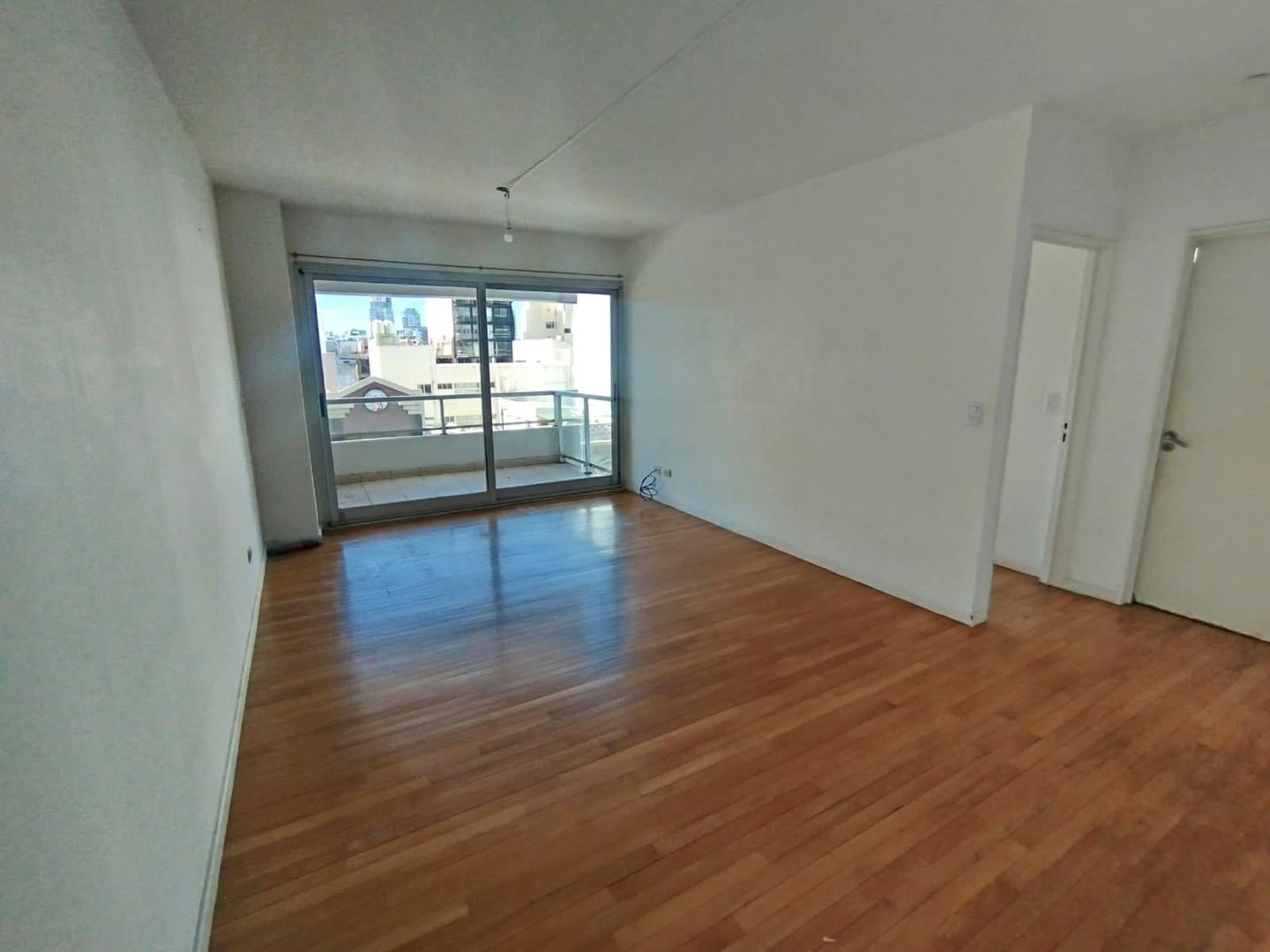 Foto de Alq 2 amb. balcón terraza, cochera fija, Seg. 24 y amenities, imagen 4
