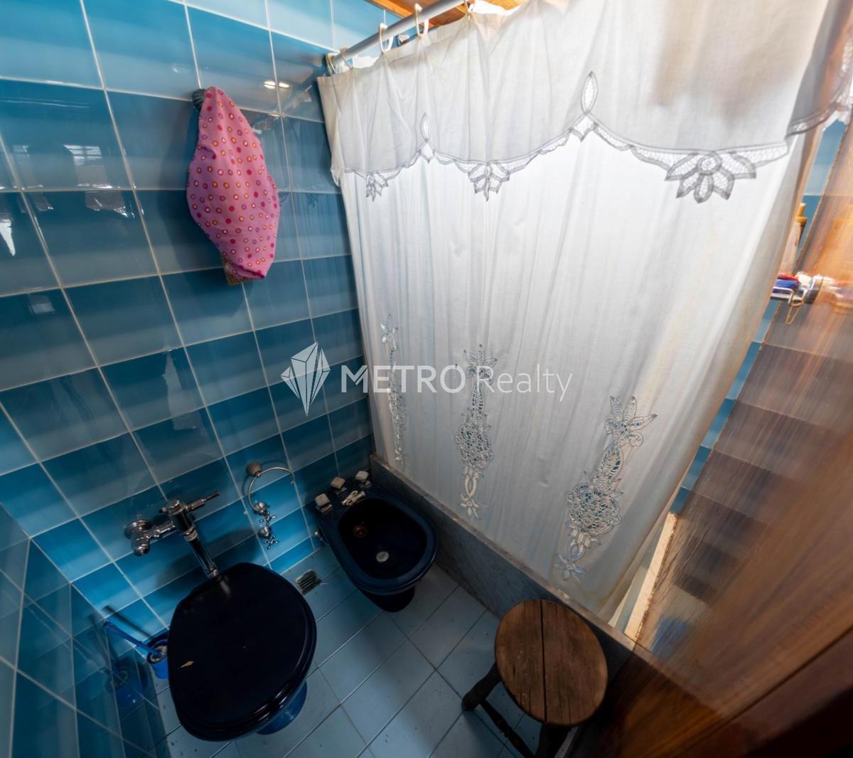 Departamento en Venta 4 Ambientes con Cochera en Flores 1