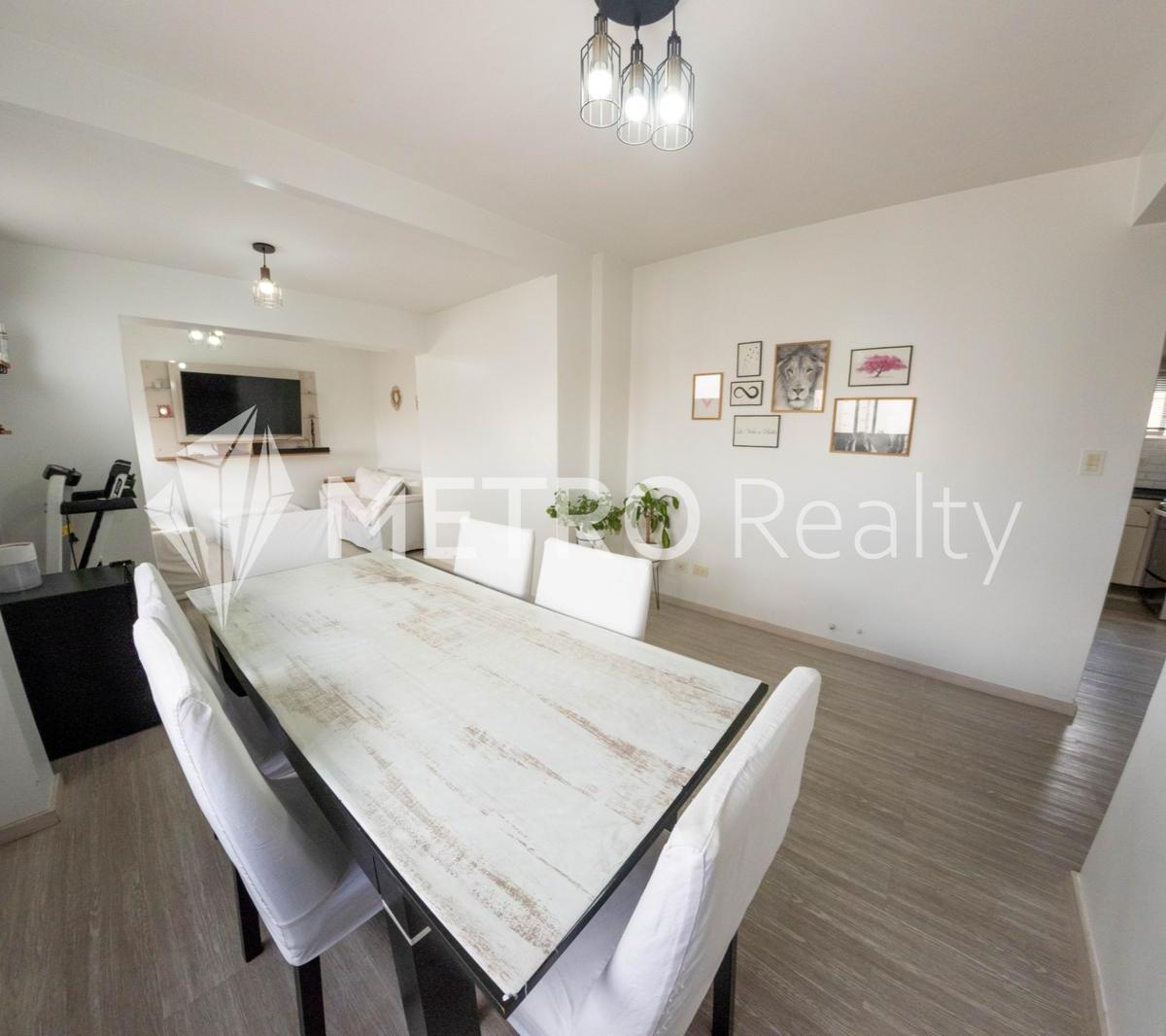Departamento en Venta 5 Ambientes en Flores 1