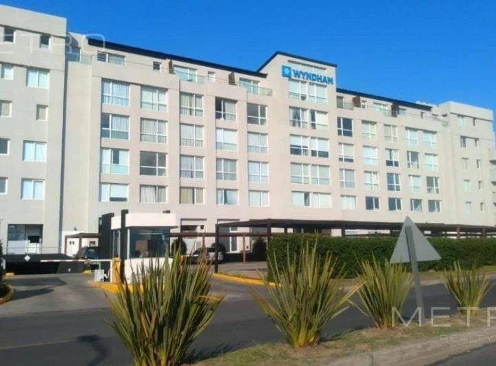 Loft en venta o alquiler tres ambientes con vista al rio en Bahia Grande 1